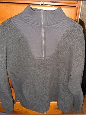 aerie Men's Black Zip-Neck Sherpa Pullover